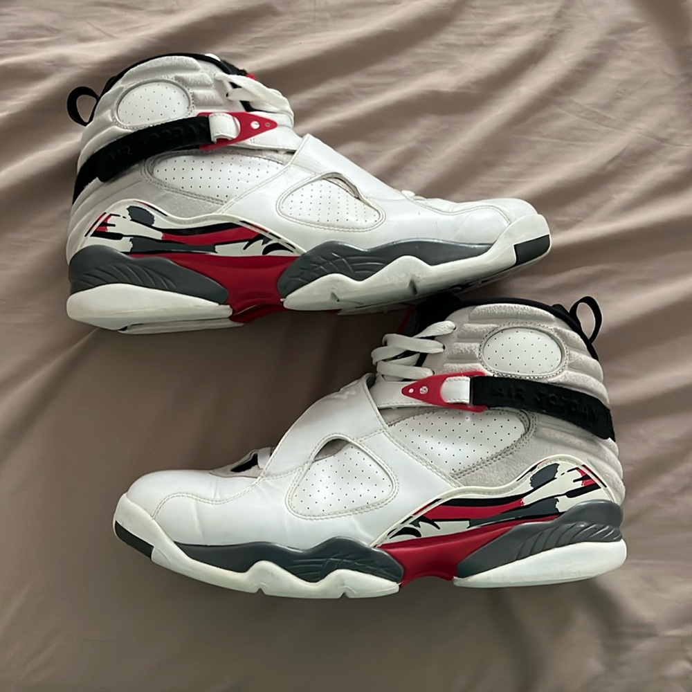 Jordan 8 “Bugs Bunnies” size 12